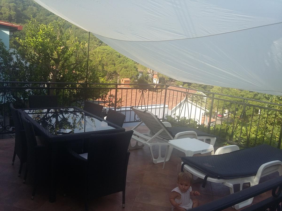 Apartmani Seka Herceg Novi Exteriör bild
